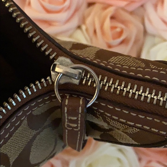 COACH purse - Picture 7 of 8